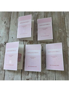 Women's Givenchy Irresistible Nectar Sample